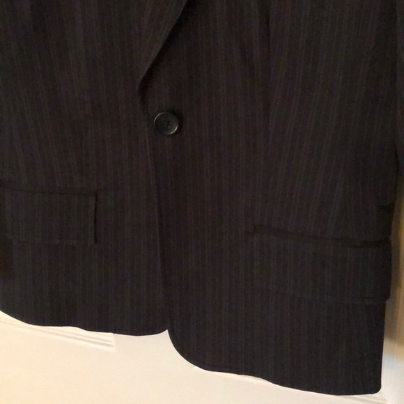 Ann Taylor blazer - Picture 3 of 15